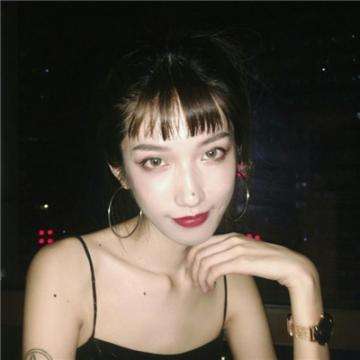 滚动白块